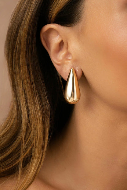 Brinco Gota Lisa - Banho de Ouro 18k