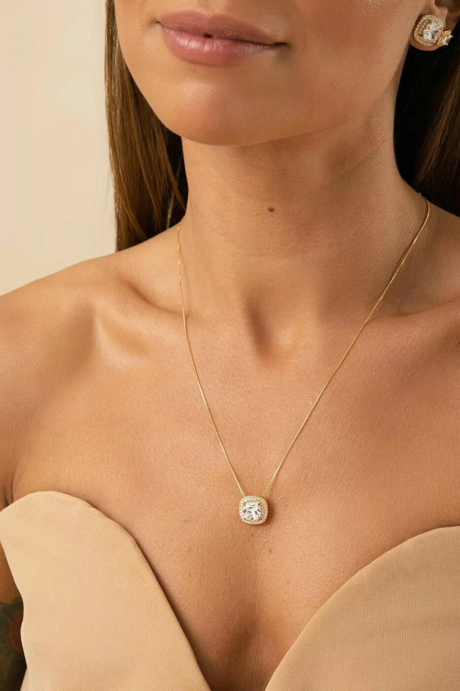 Conjunto Brinco e Colar Quadrado com Zircônias Brancas 50cm - Banho de Ouro 18k