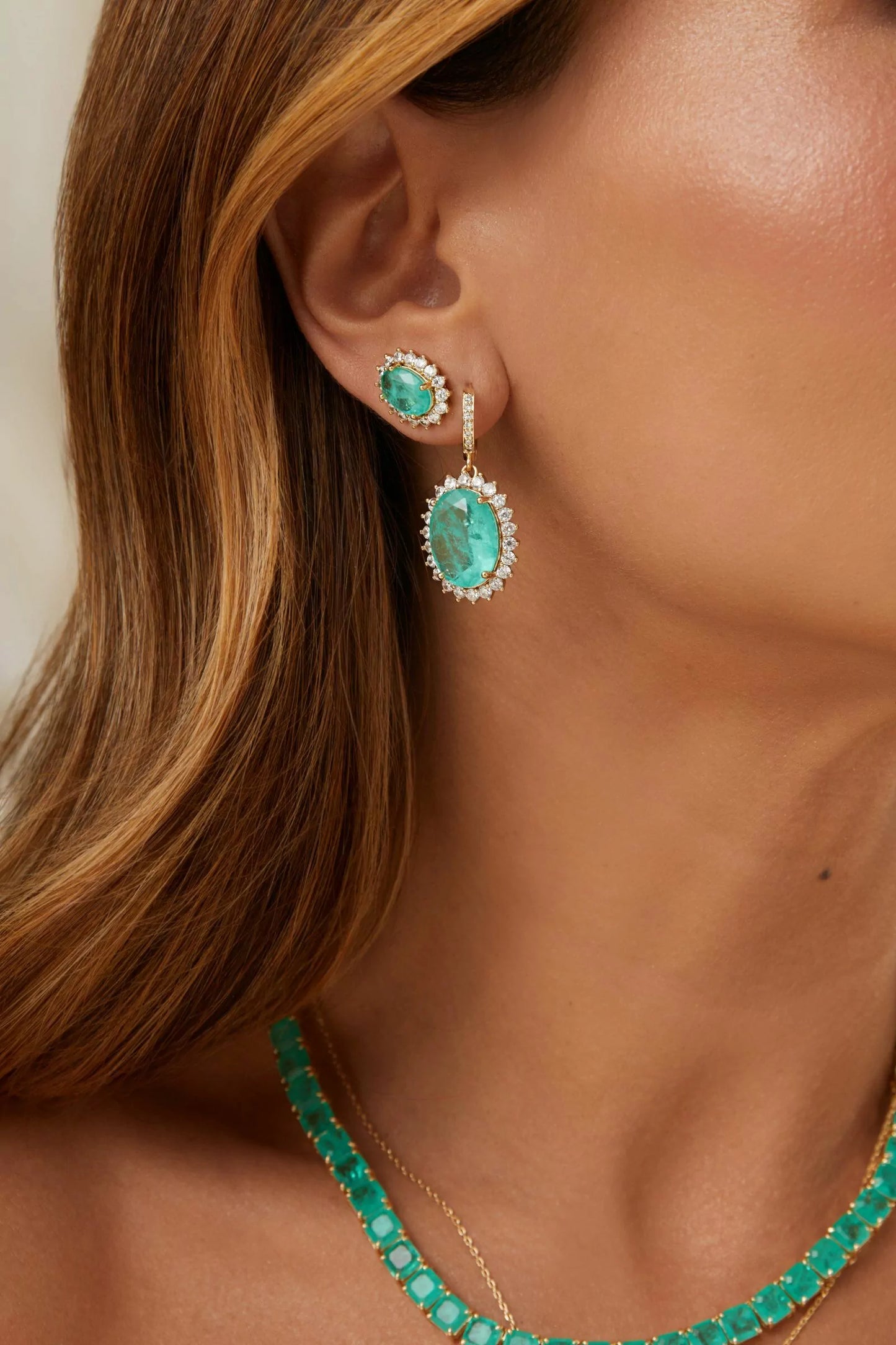 Brinco Oval Fusion Turmalina e Zircônias Brancas - Banho de Ouro 18k