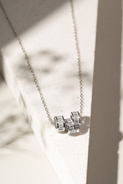 Colar Zircônia Branca com 3 Pingentes Baguete - Prata 925 com Banho de Ródio